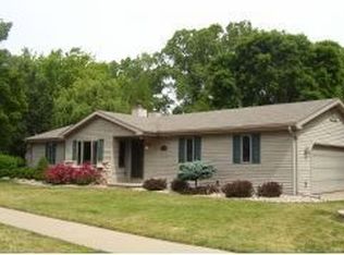 1310 E Roeland Ave, Appleton, WI 54915