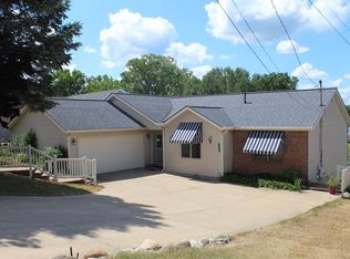 14508 Kildare Ln, Cement City, MI