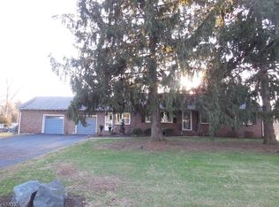 1 Deerfield Rd, Somerset, NJ 08873