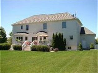 2107 Berry Ln, Bloomington, IL
