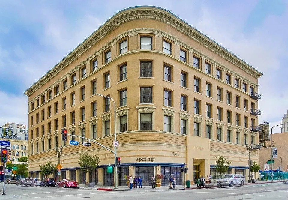 257 S Spring St #2N