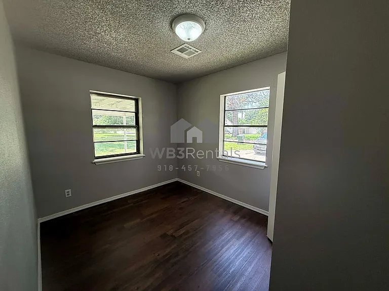 1116 Maple St — Photo 18
