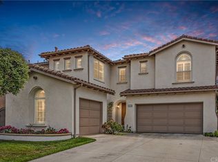 19127 Chandon Ln, Huntington Beach, CA 92648