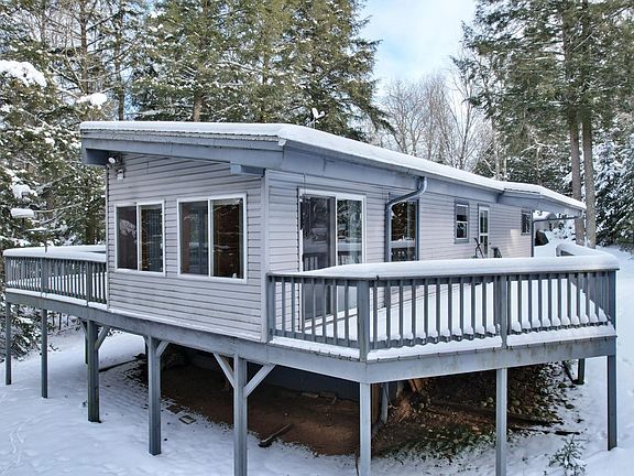 3rd image of 8106 Forest Wood Ln