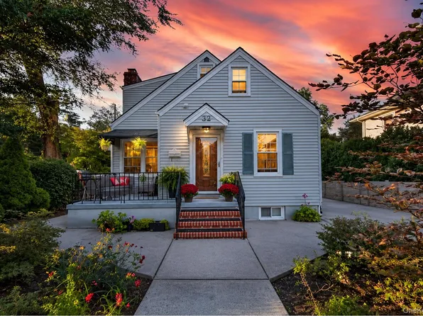 32 Franklin Avenue, Sea Cliff, NY 11579