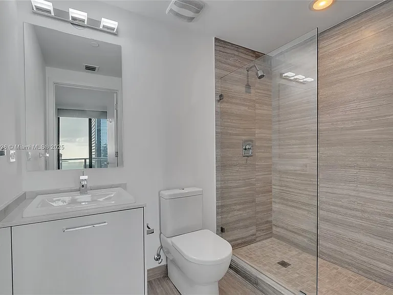 1010 Brickell Ave #1904 — Photo 21