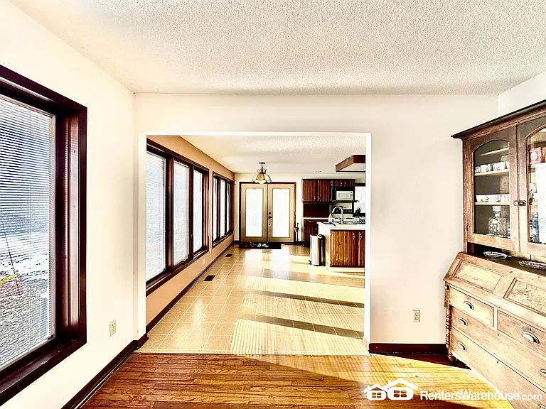 3006 Fleur Dr — Photo 13