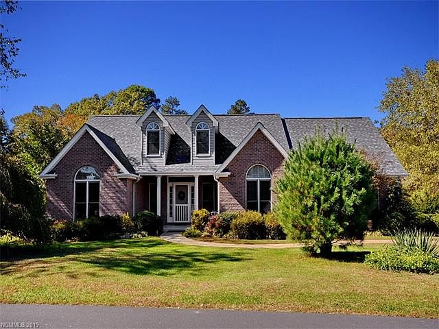 1st image of 51 Classic Oaks Cir