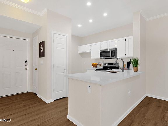 4th image of 5401 E VAN BUREN Street #3118