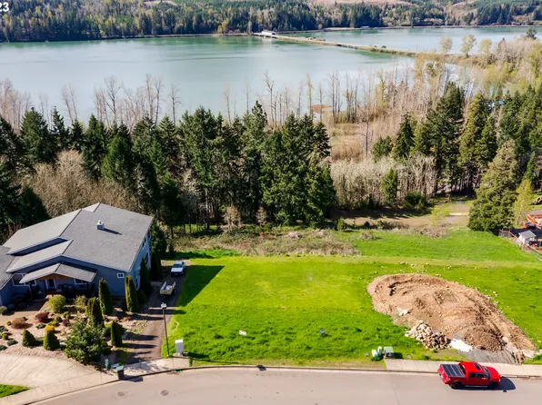 Wetleau Dr, Lowell, OR 97452