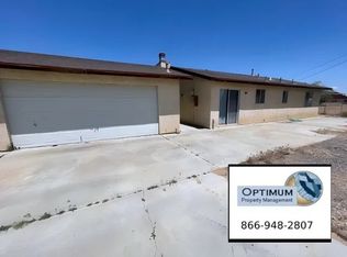 21335 Standing Rock Ave #B, Apple Valley, CA 92307