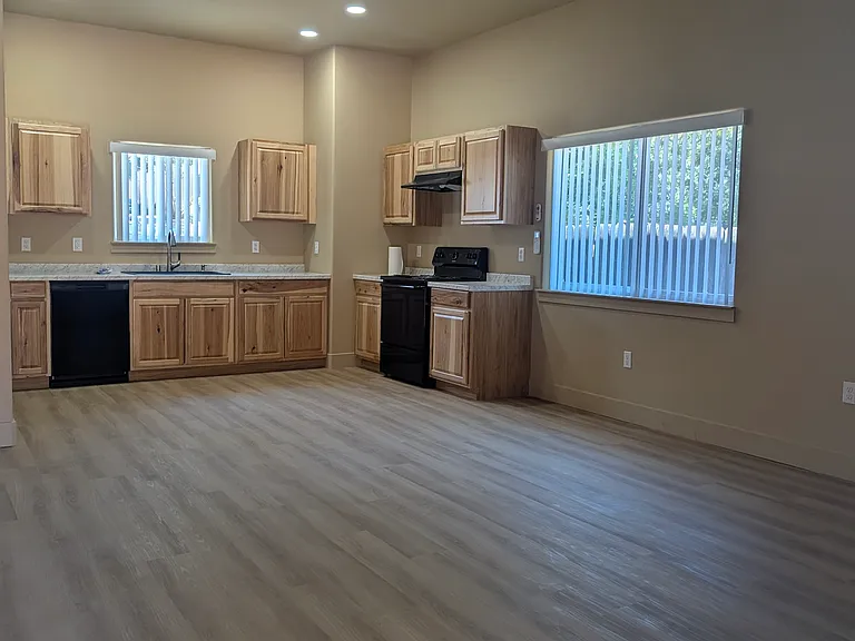4101 Whiting Way — Photo 5