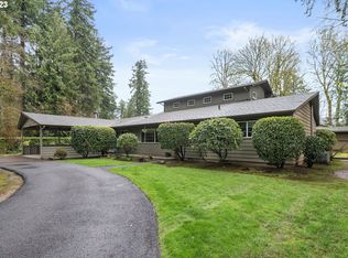 3552 Upper Dr, Lake Oswego, OR 97035