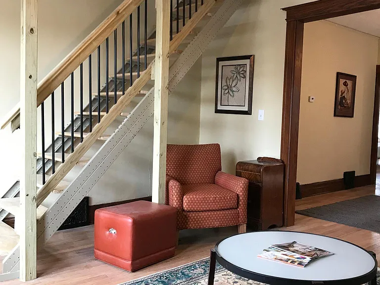 842 Pingree Ave — Photo 5