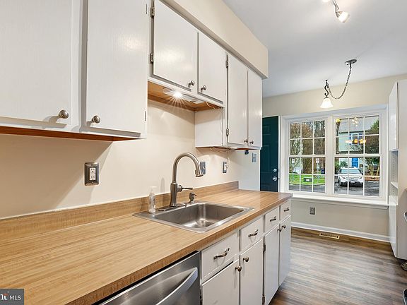 2nd image of 14629 Keeneland Cir