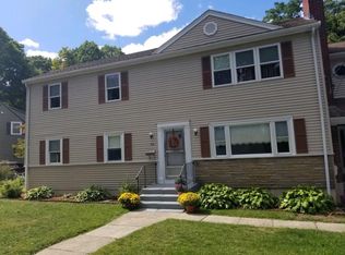 90 Albemarle Rd, Waltham, MA 02452