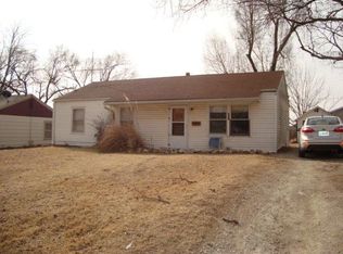 609 S Cedar St, Marion, KS 66861