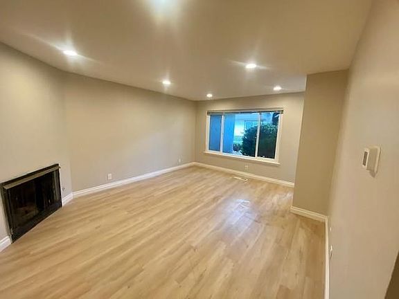 2nd image of 1251 W McKinley Ave
