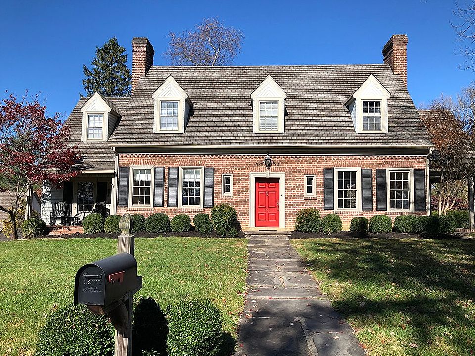 1st image of 161 Stonewall Hts