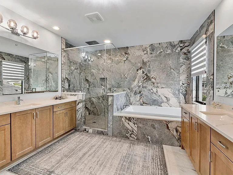 17057 Watersprite Lakes Rd — Photo 43