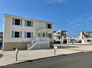 19 Willard Dr #A, Manahawkin, NJ 08050