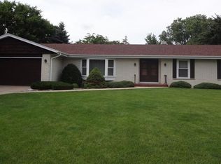 3315 Hampshire Rd, Janesville, WI 53546