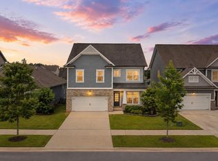 8512 Red Deer Ln, Ooltewah, TN 37363