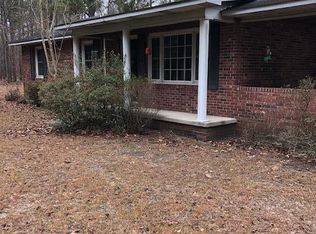 126 Beckett Dr, Elloree, SC 29047