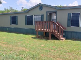 4329 W Park Row Blvd TRAILER 31, Corsicana, TX 75110