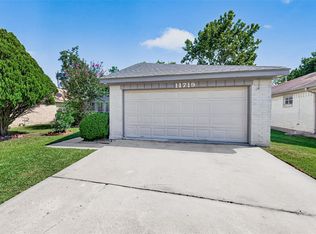 11719 Acadian Dr, Houston, TX 77099