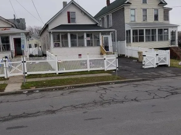 402 Pond St, Syracuse, NY 13208