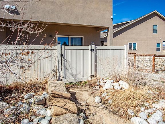 5th image of 10433 Mesa View Court