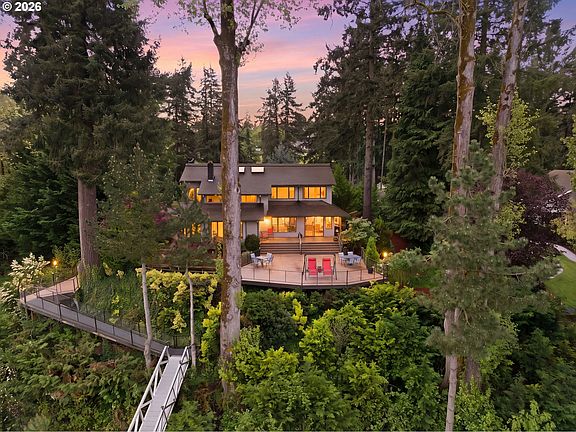 2nd image of 23905 Butteville Rd NE
