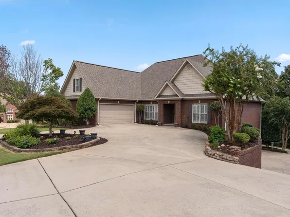 4949 Zoba Cir, Trussville, AL 35173
