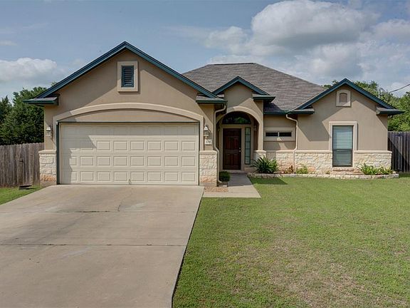 2nd image of 108 Haliimaile Ln