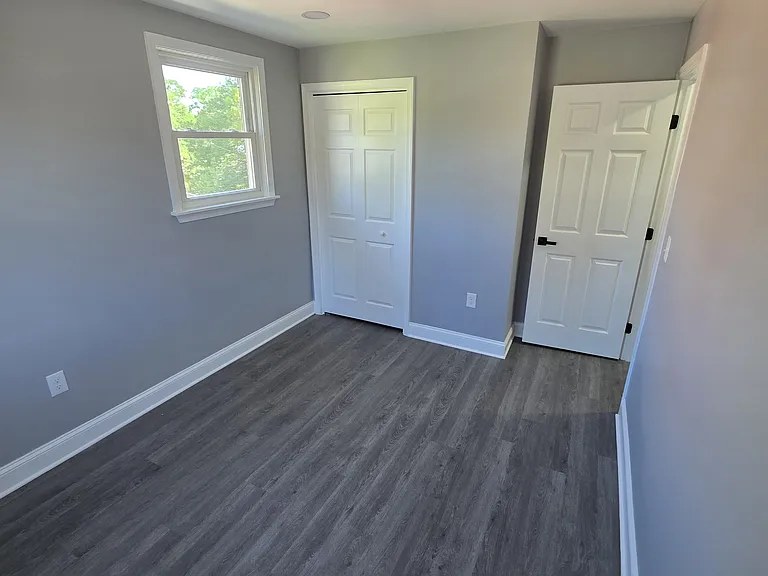 1310 Sherwood Ave — Photo 16