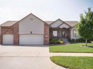 337 E Kodiak St, Kechi, KS 67067