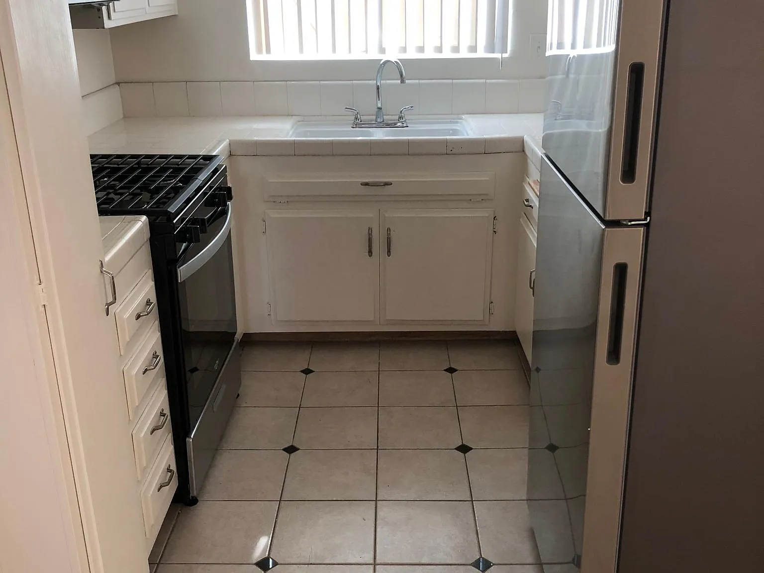 1 bed, 620 sqft, $2,200 — Photo 4