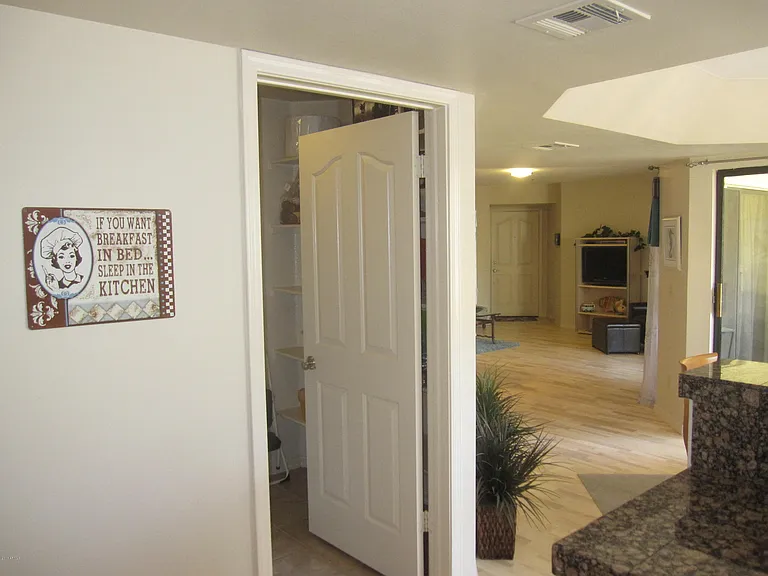 5104 N 32nd St #130 — Photo 17