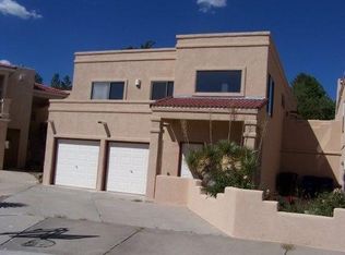 5431 La Colonia Dr NW, Albuquerque, NM 87120