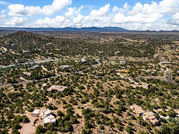 101 Alteza, Santa Fe, NM 87508