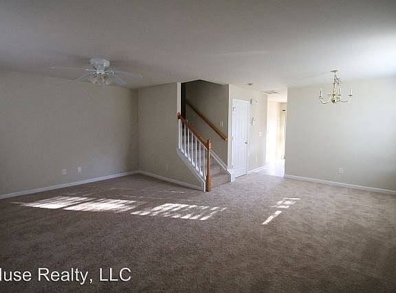 2nd image of 707 Rock Lake Gln