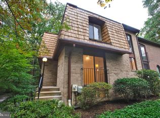 8014 Inverness Ridge Rd, Rockville, MD 20854