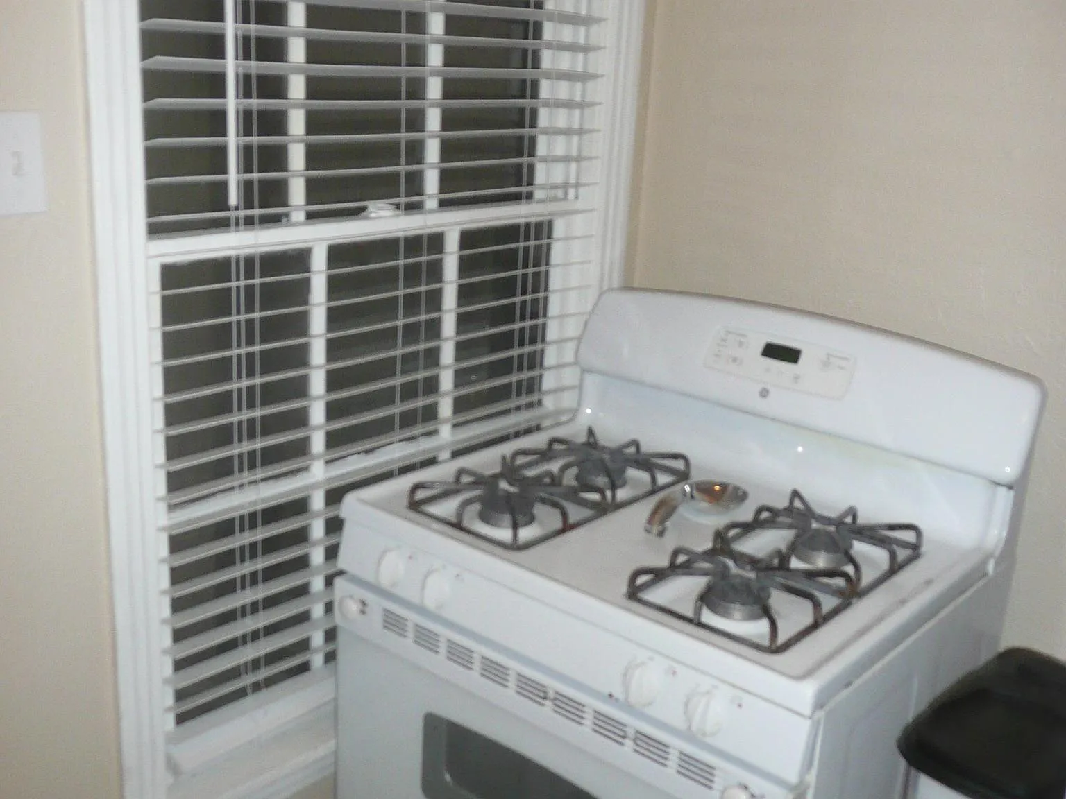 2 bed, 920 sqft, $1,450 — Photo 4