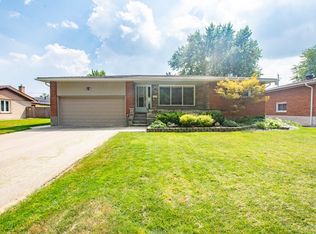 7 Martha Ct, Welland, ON L3C4N3