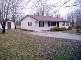 333 Mountain View Ln, Crossville, TN 38572
