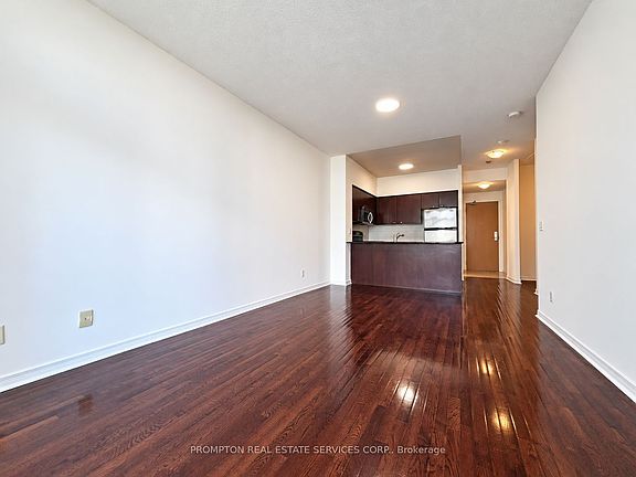 2nd image of 509 Beecroft Rd #1115