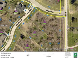 4361 Fawn Hill Ct SE, Cedar Rapids, IA 52403