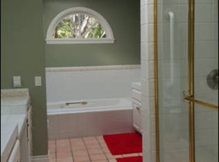 1222 Hayman Ave, La Canada Flintridge, CA 91011