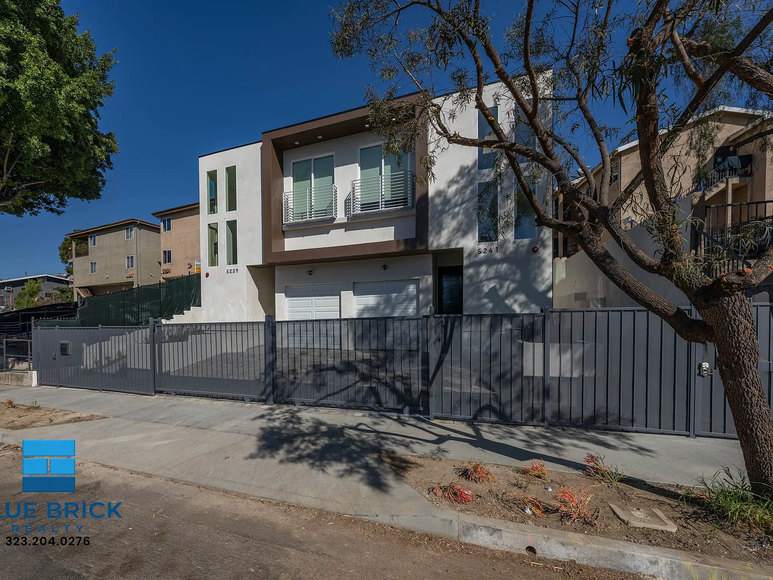 Spacious 7-Bedroom Home with Modern Upgrades, In-Unit Laundry & Central A/C — Photo 3